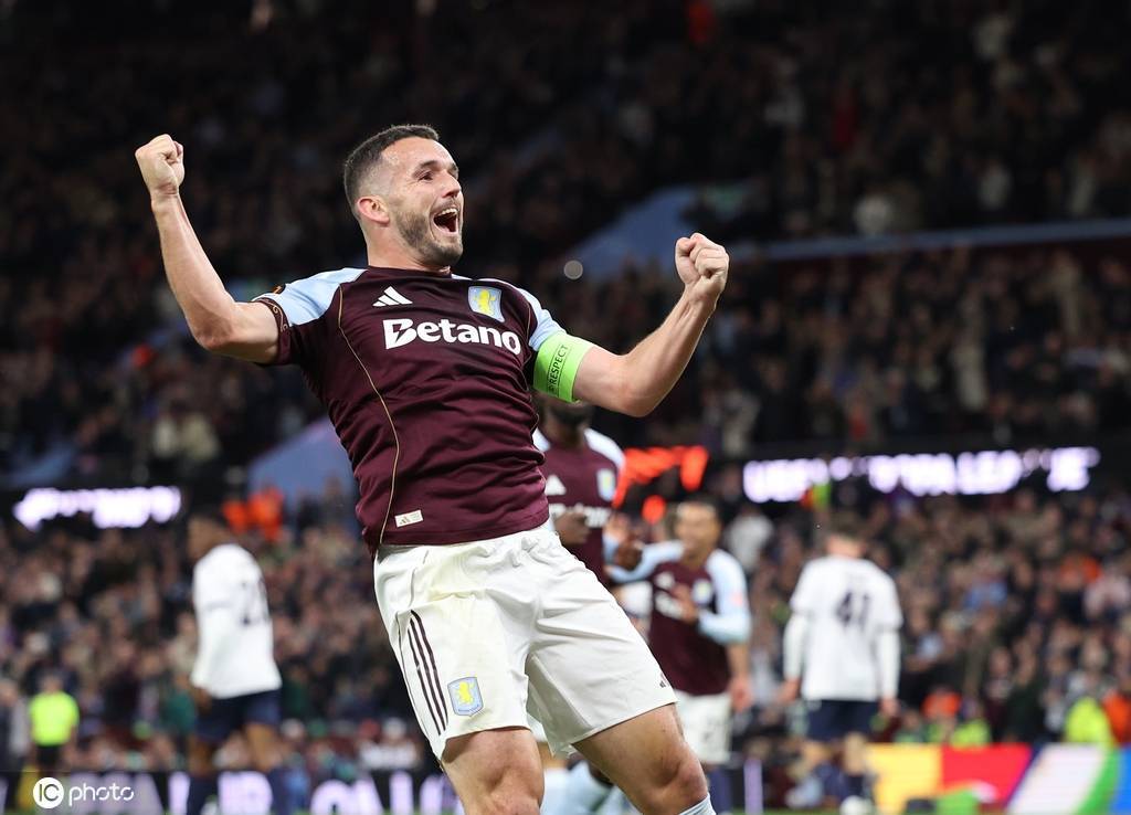 麦金远射破门 阿斯顿维拉1-0博洛尼亚
        
    麦金远射破门 阿斯顿维拉1-0博洛尼亚